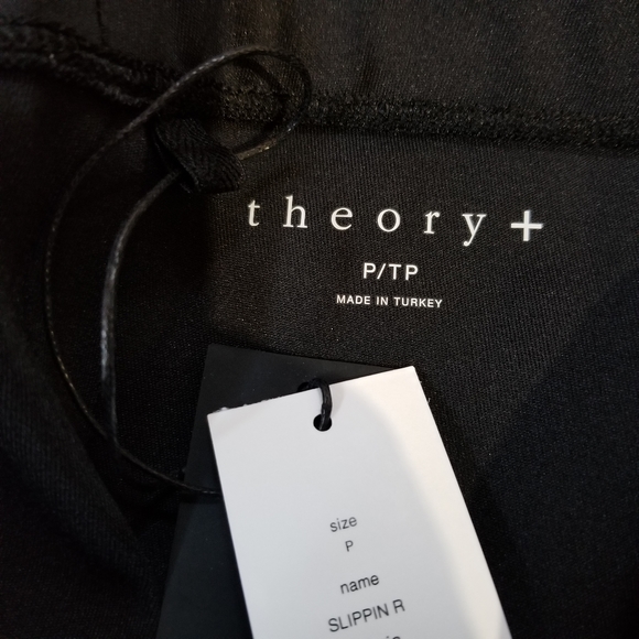 THEORY Black Biker Shorts X-Small - Picture 12 of 13